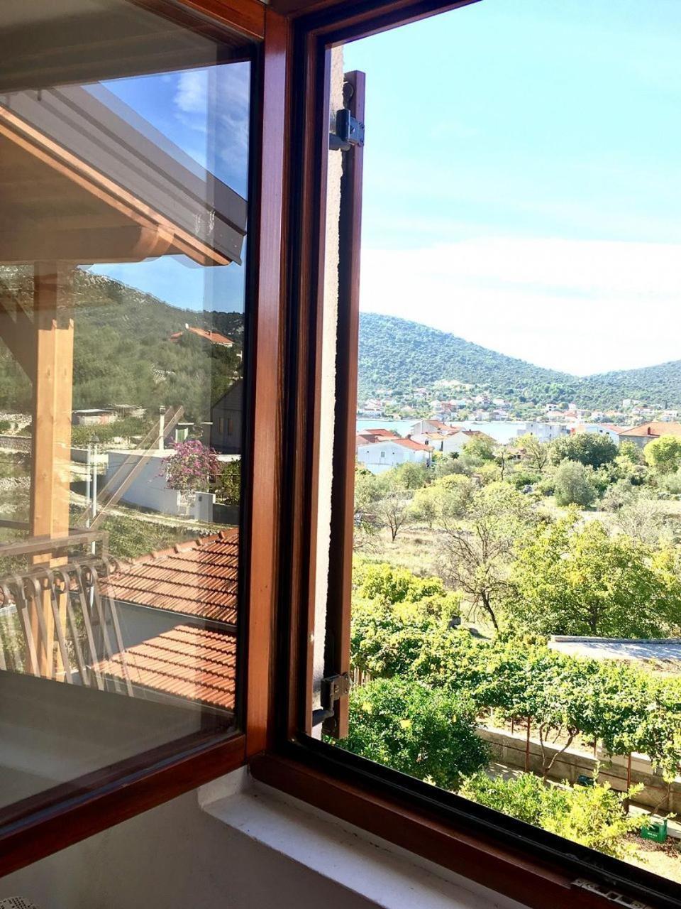 Apartment Ivo Vinišće エクステリア 写真